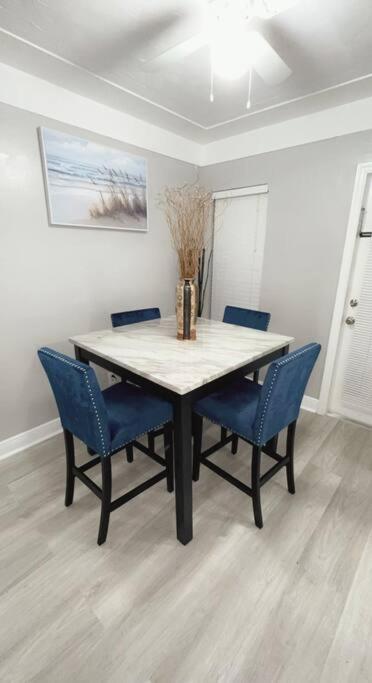 The Manors - Cozy 2 Bedrooms, 2 Baths Fort Lauderdale Ngoại thất bức ảnh